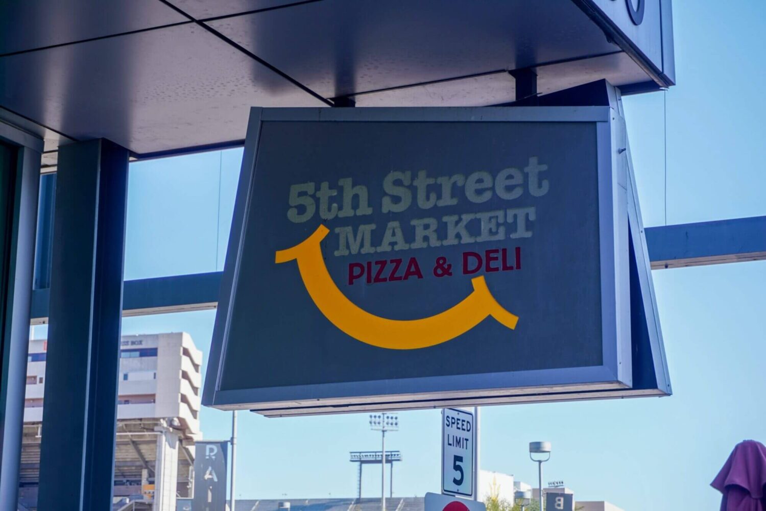 Convenience Store Design 5th Street Market sign